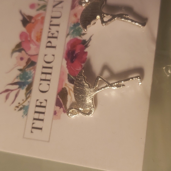 Flamingo Studs - Picture 2 of 3